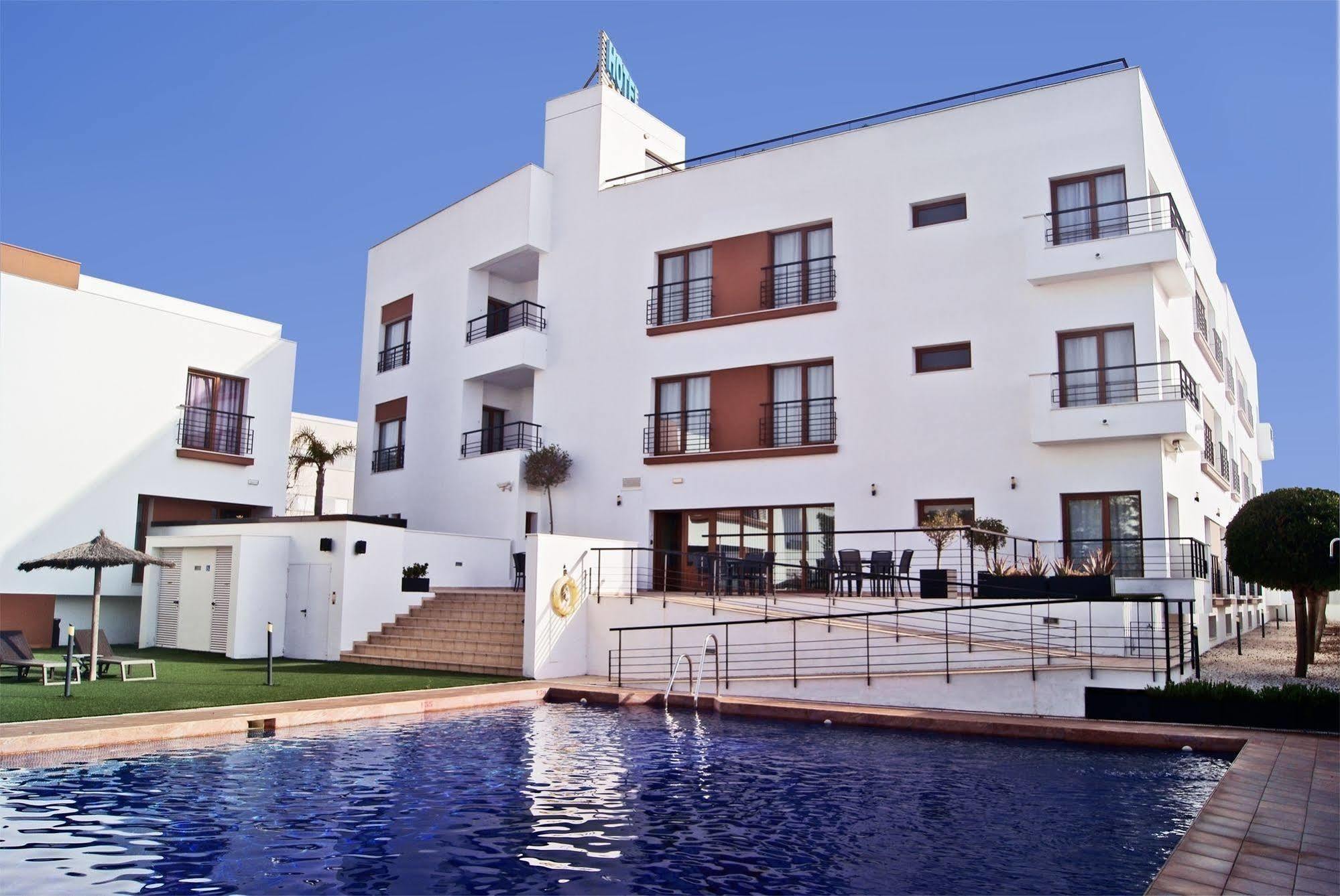Hotel Andalussia Conil De La Frontera Exterior photo